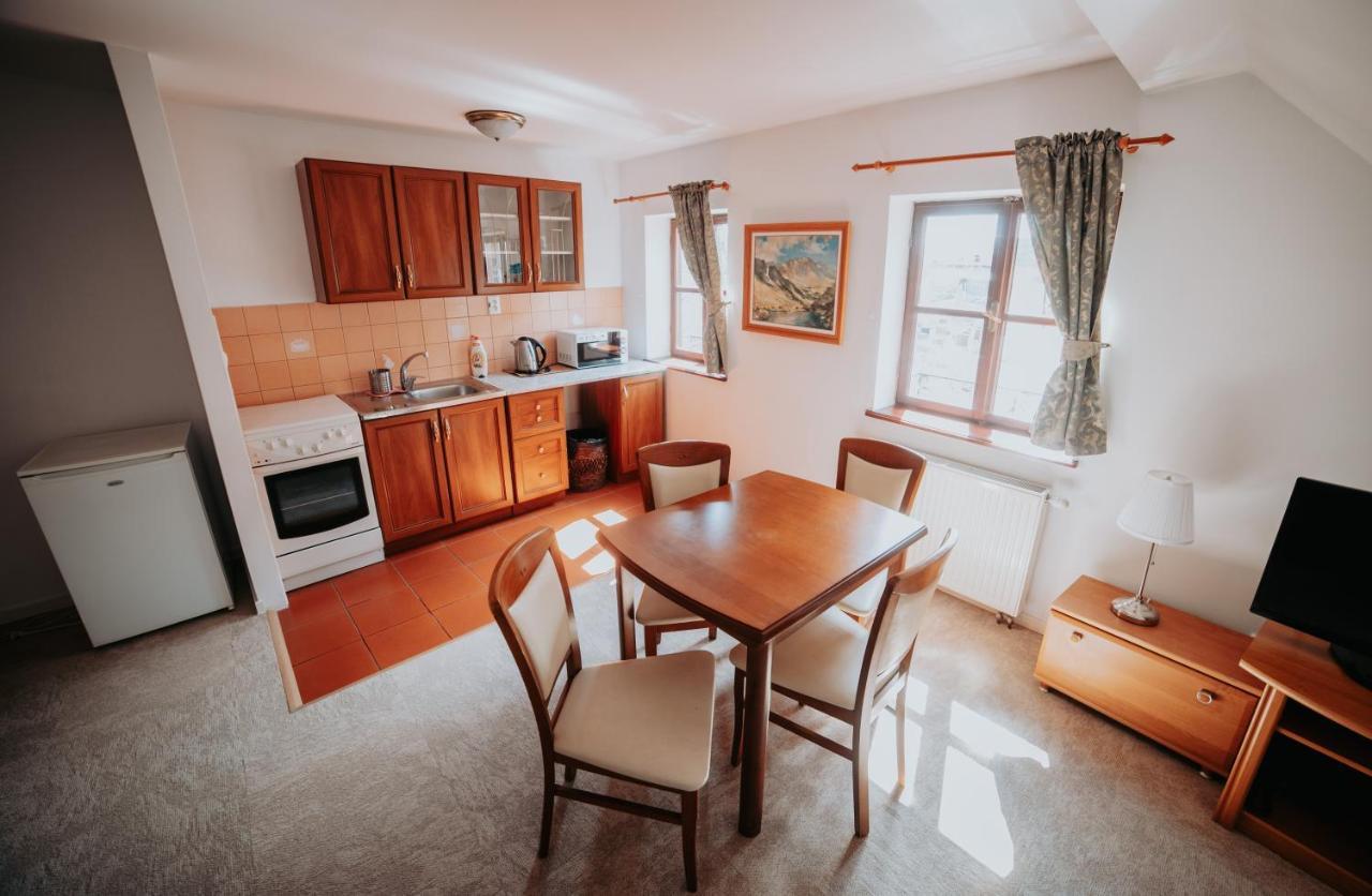 Resla Residence I, Ii, Банська Штявниця Екстер'єр фото
